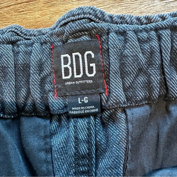 Urban Outfitters BDG Womens Denim Washed Black Jeans Raw Hem Mom Shorts Rope Tie - Picture 2 of 8